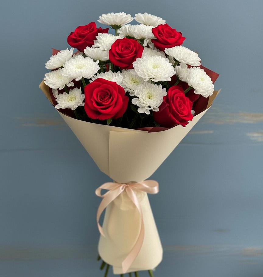 Букет цветов из: Розы и Хризантемы в Сколково