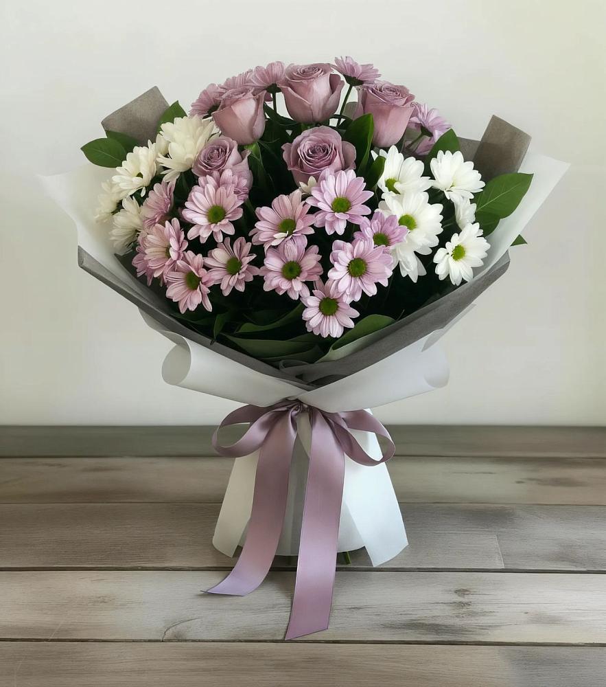 Букет цветов из: Хризантемы и Розы в Сколково