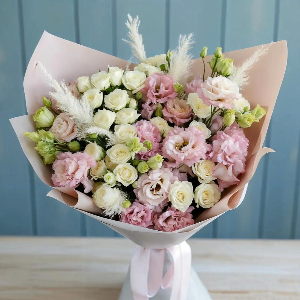 Букет цветов из: Альстромерии и Розы в Сколково