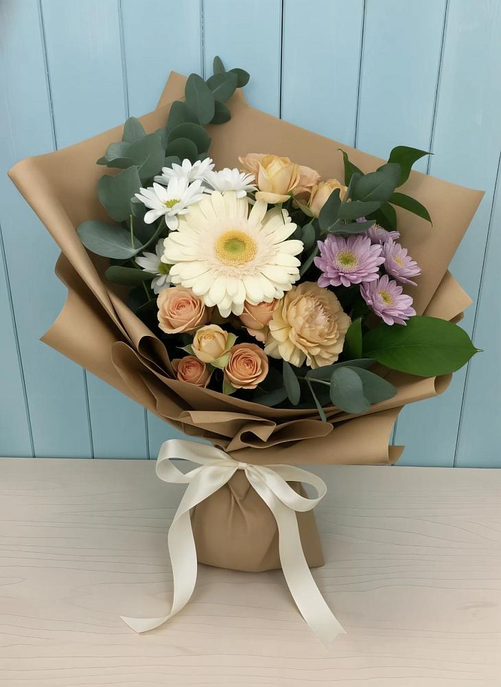 Букет цветов из: Герберы и Хризантемы в Сколково