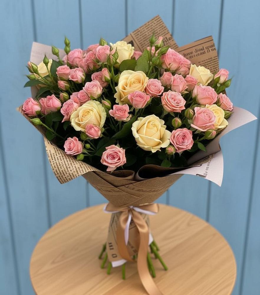 Букет цветов из: Розы в Сколково