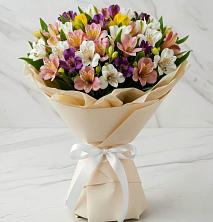 Букет цветов из:  Альстромерии в Сколково