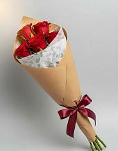 Букет цветов из:  Розы в Сколково
