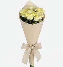 Букет цветов из:  Розы в Сколково
