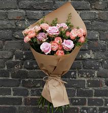 Букет цветов из:  Розы в Сколково