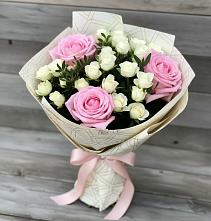 Букет цветов из:  Розы в Сколково