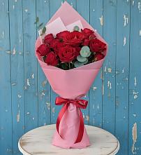 Букет цветов из:  Розы в Сколково