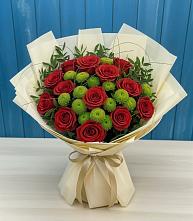 Букет цветов из:  Розы и Хризантемы в Сколково