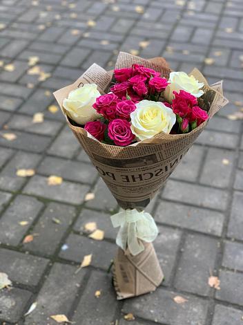 Букет цветов из: Розы в Сколково