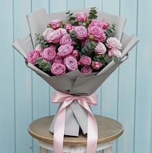 Букет цветов из:  Розы в Сколково